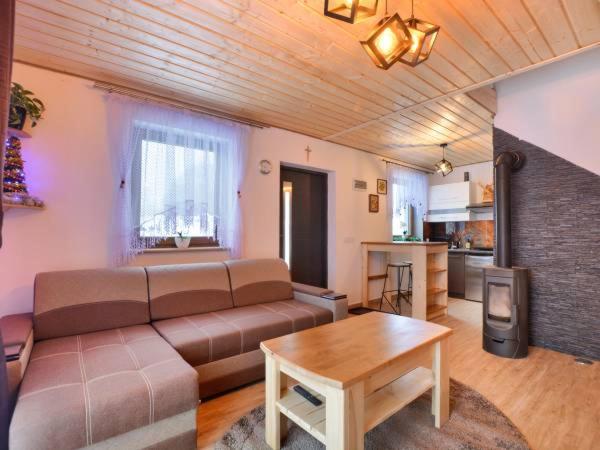 W Bieszczadzkiej Dolinie Holiday home *